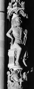 Kristus-dommerskulptur på engelsøylen. Cathedrale Notre Dame de Strasbourg (Nedre Rhinen) av Unbekannt