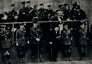 Kolonitropper marsjerte gjennom London, 1919, 1945. av Unbekannt