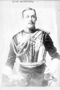 hertug av Roxburghe. 1913 (s/hvitt-bilde) av Unbekannt