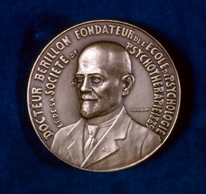 Edgar Berillon , fransk psykolog, 1929 av Unbekannt
