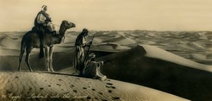 Egypt - Lookout into the Desert, c1918-c1939. av Unbekannt
