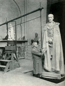 Europeisk billedhugger, 1947. av Unbekannt