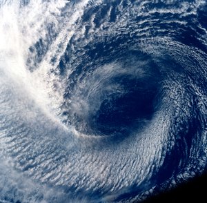 Øye av den tropiske stormen Blanca fotografert mellom 17. og 24. juni 1985 av Unbekannt