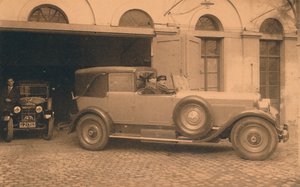 Garasje ved den cubanske ambassaden i Brussel, Belgia, 1927. av Unbekannt