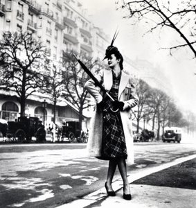 Germaine Leconte, Paris, februar 1942 av Unbekannt