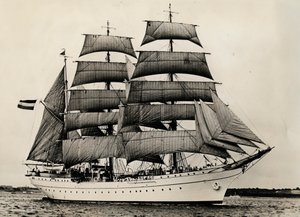 Gorch Fock for første gang under full seil, 1933 av Unbekannt