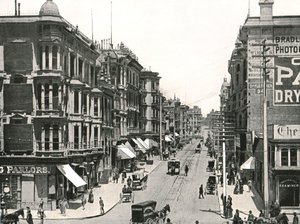 Grant Avenue ser nordover fra Market Street, San Francisco, USA, 1895. av Unbekannt
