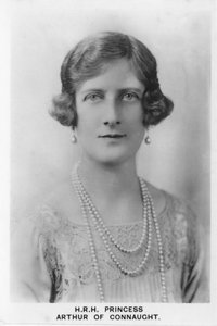 HKH Prinsesse Arthur av Connaught, 1937 av Unbekannt