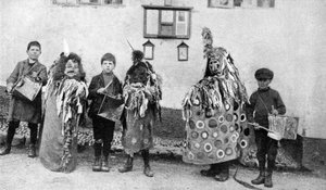 Hobbyhest, 1. mai-seremonier, Somerset, c1922 av Unbekannt