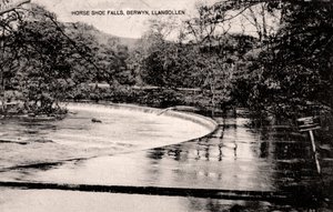 Horseshoe Falls ved elven Dee, nær Llangollen, Wales, tidlig på 1900-tallet av Unbekannt
