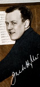 Jack Hylton 1892-1965, engelsk bandleder, 1935 av Unbekannt