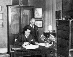 Jerome og Jean Charaud, franske forfattere, 1932 av Unbekannt