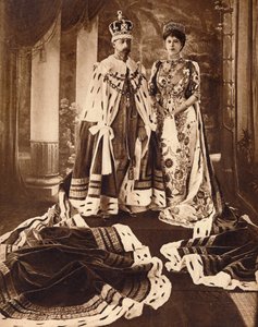Kong George V og dronning Mary kronet og kledd for Delhi Durbar, 1911 1935. av Unbekannt