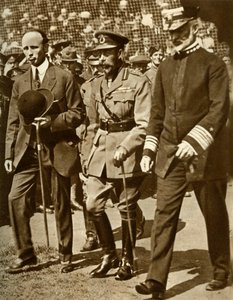 Kong George V deltar på en baseballkamp på Stamford Bridge, London, 1935. av Unbekannt