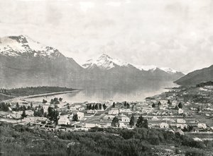 Lake Wakatipu og fjellene, Queenstown, New Zealand, 1895. av Unbekannt