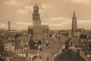 The Three Towers Klokketårn, katedralen og kirken Notre-Dame, c1928 av Unbekannt