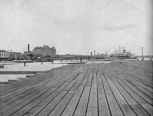 Levee and Steamboat Landing, New Orleans, c1897. av Unbekannt