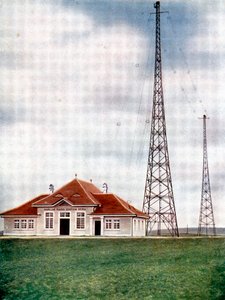 Langbølgesendermaster ved en Marconi-radiostasjon i Bern, Sveits, c1925 av Unbekannt