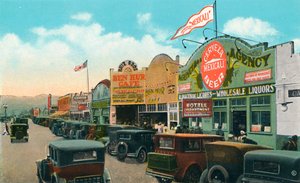 Ser sørover på Main Street, c1939 av Unbekannt