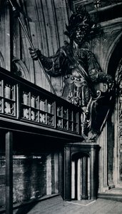 Magog Corineus, en av de to bygigantene som ble brent i London Guildhall-brannen, 1940 av Unbekannt