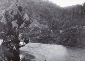 Manawatu Gorge, slutten av 1800-begynnelsen av det 20. århundre. av Unbekannt