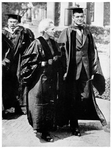 Marie Curie , polskfødt fransk fysiker i 1921. av Unbekannt