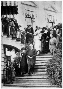 Marie Curie , polskfødt fransk fysiker med USAs president Harding, 1921 av Unbekannt