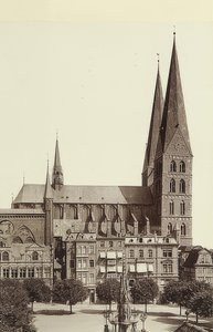 Marienkirche i Lübeck. Rundt 1900 av Unbekannt