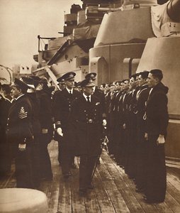 Menn fra H.M.S. Royal Oak, 1937 av Unbekannt
