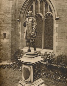 Miltons-statue utenfor hans eget gravsted i byen, c1935. av Unbekannt