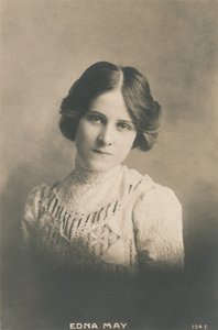 Frøken Edna May, 1878-1948, c1930. av Unbekannt