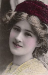 Frøken Phyllis Dare, 1890-1975, c1930. av Unbekannt