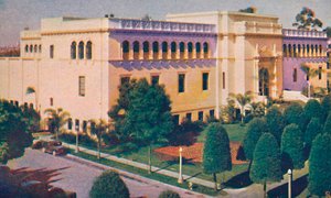Naturhistorisk museum, c1935 av Unbekannt