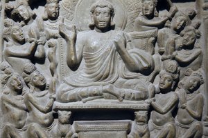 Nasjonalmuseet i India, Delhi. Ayaga-frise som skildrer scener fra Buddhas liv og fra Jakatas. Ikshvaku, 3. århundre e.Kr. Nagarjunakonda, Andhra Pradesh. Gråaktig kalkstein. Detalj. India. av Unbekannt