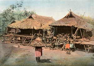 Ny Guinea. Karapuna. Indigenous Village, Papua Ny-Guinea. Karapuna. Native Village, 1900. av Unbekannt
