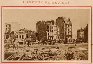 Paris kommune (1871): utsikt over avenue de Neuilly i Paris i mai 1871. Fotografi av Pierre Pepetit. Trykk på papp, Dim. 9x5,4 cm av Unbekannt