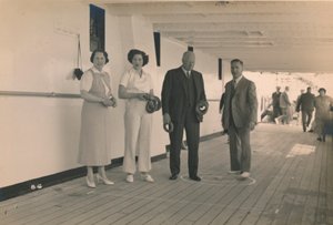 Spille quoits om bord på SS Arandora Star, 1936 av Unbekannt