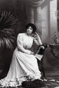 Portrett av Antonina Dronk, c1900-c1908 av Unbekannt