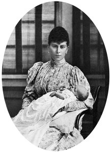 Dronning Mary med den fremtidige kong Edward VIII, c1894 av Unbekannt