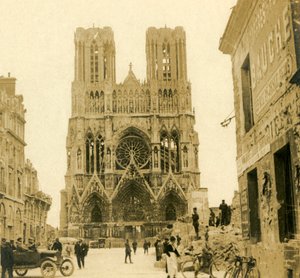 Reims katedral, Reims, Nord-Frankrike, c1914-c1918 av Unbekannt