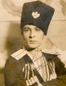 Rudolph Valentino 1895-1926, italiensk skuespiller, ca 1920-tallet av Unbekannt