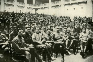 Soldatdelegater fra de russiske hærene ved Douma, 1919. av Unbekannt