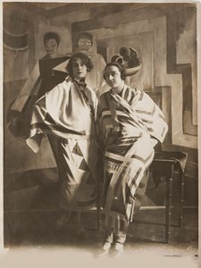 Sonia Delaunay i studioet hennes, ca. 1924. av Unbekannt