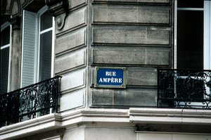 Straßenschild, Rue Ampere, Paris, Frankreich von Unbekannt