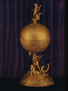 Airthrey Gold Globe Cup: Sørtysk, c1560-1565, 1936 av Unbekannt