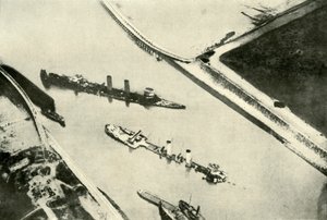 Blokkeringen av Zeebrugge havn, 1919. av Unbekannt