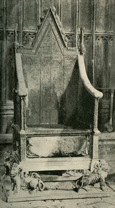 Kroningsstolen, som inneholder den eldgamle steinen, 1902. av Unbekannt