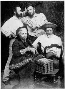 Curie-familien, sent på 1800-tallet. av Unbekannt