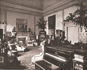The Drawing Room på White Lodge, Richmond Park, 1894. av Unbekannt