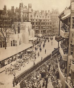 The Golden Coach forlater klosteret, 12. mai 1937 av Unbekannt